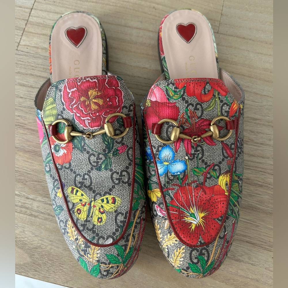 Gucci leather mules